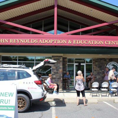 Subaru parked in front of an animal shelter